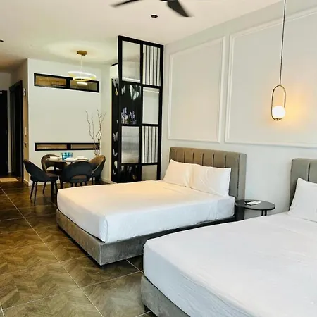 Scarletz Suites Klcc By Summertime